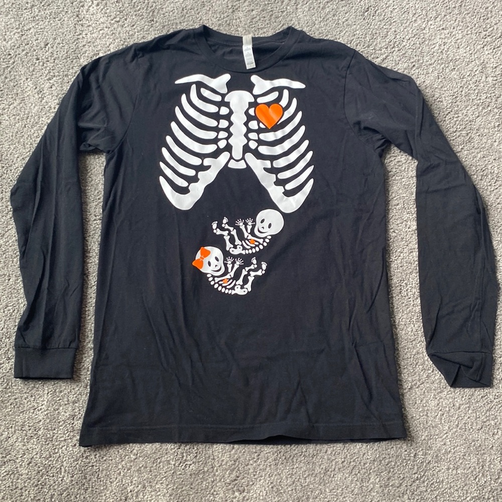 Twin pregnancy long sleeve skeleton tee for Halloween